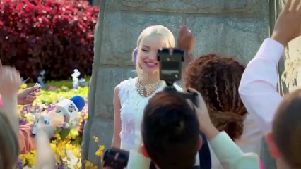 DESCENDANTS 2 "Uma Fights Mal" Sneak Peek (2017) Disney Teen Movie HD