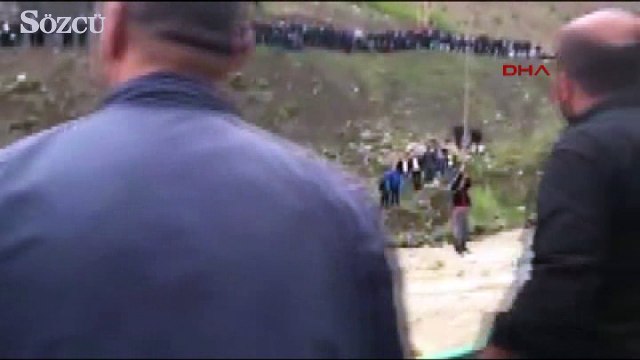 CHP’li meclis üyesini itfaiye kurtardı