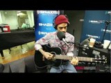 Bilal Performs 