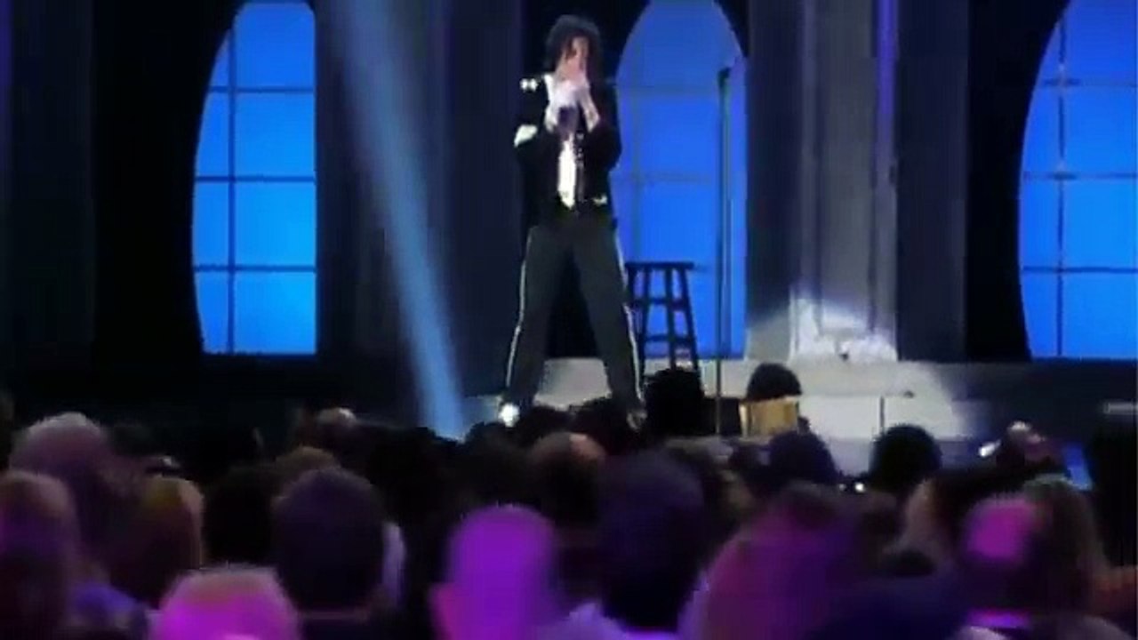 Popstar Michael Jackson - First and last moonwalk - Full HD Video