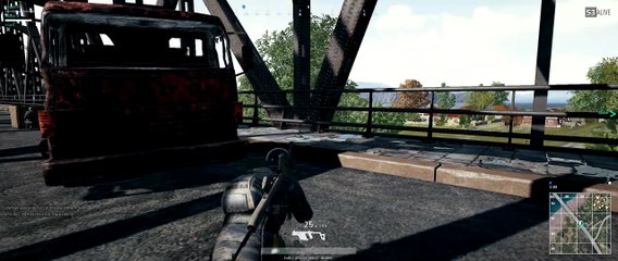 Battlegrounds: Brought a present to a squad busy with setting an ambush