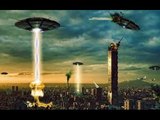 Incredible UFO in the sky was floating in the clouds! UFO 2017