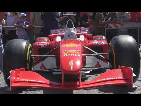 Napoli - Ferrari, Piazza Mercato si tinge di rosso (20.05.17)