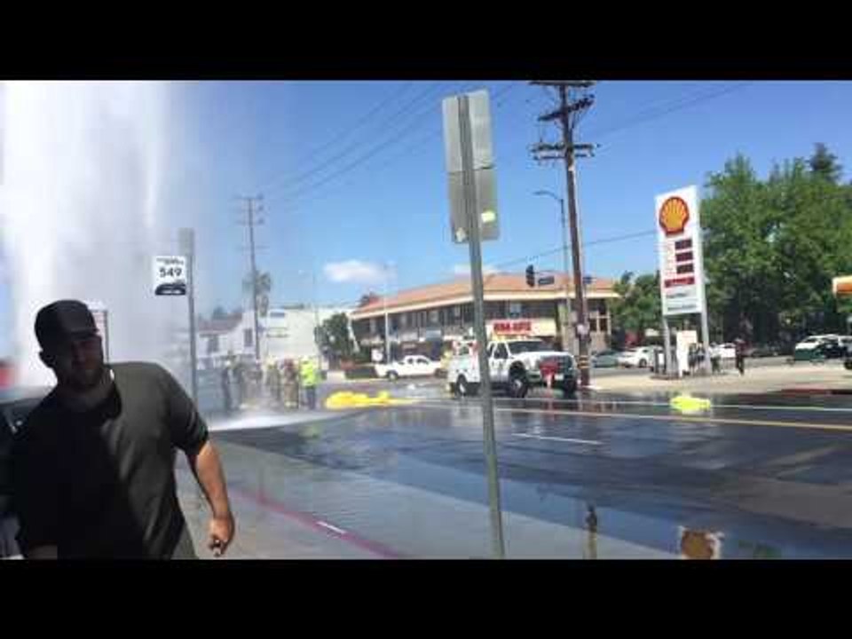 BAD CRASH CORNER OF WOODMAN AND BURBANK VAN NUYS