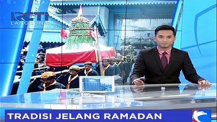Sambut Ramadan, Warga Yogyakarta Antusias Rebutan Gunungan