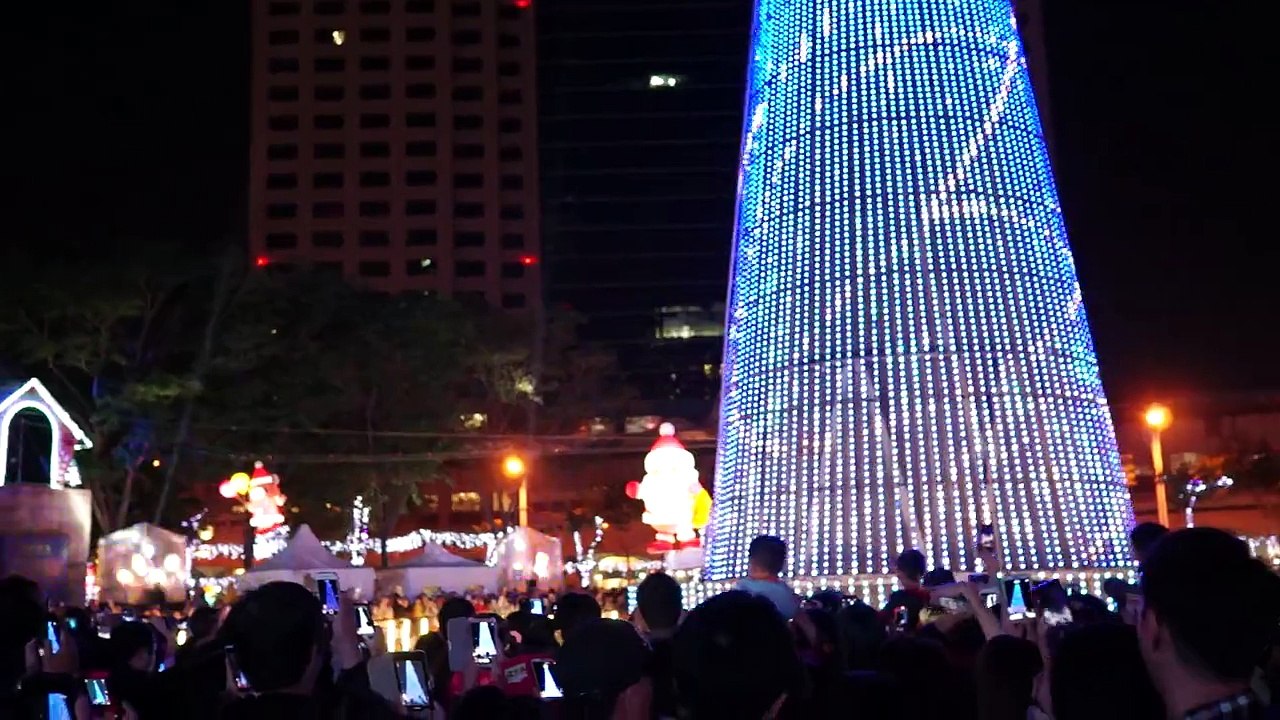Lighting on square