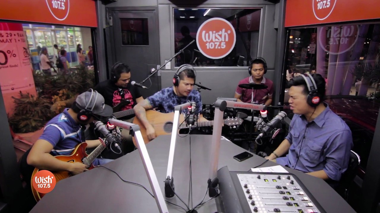 Banda ni Kleggy perform _Radyo_ LIVE on Wish 107.5 Bus