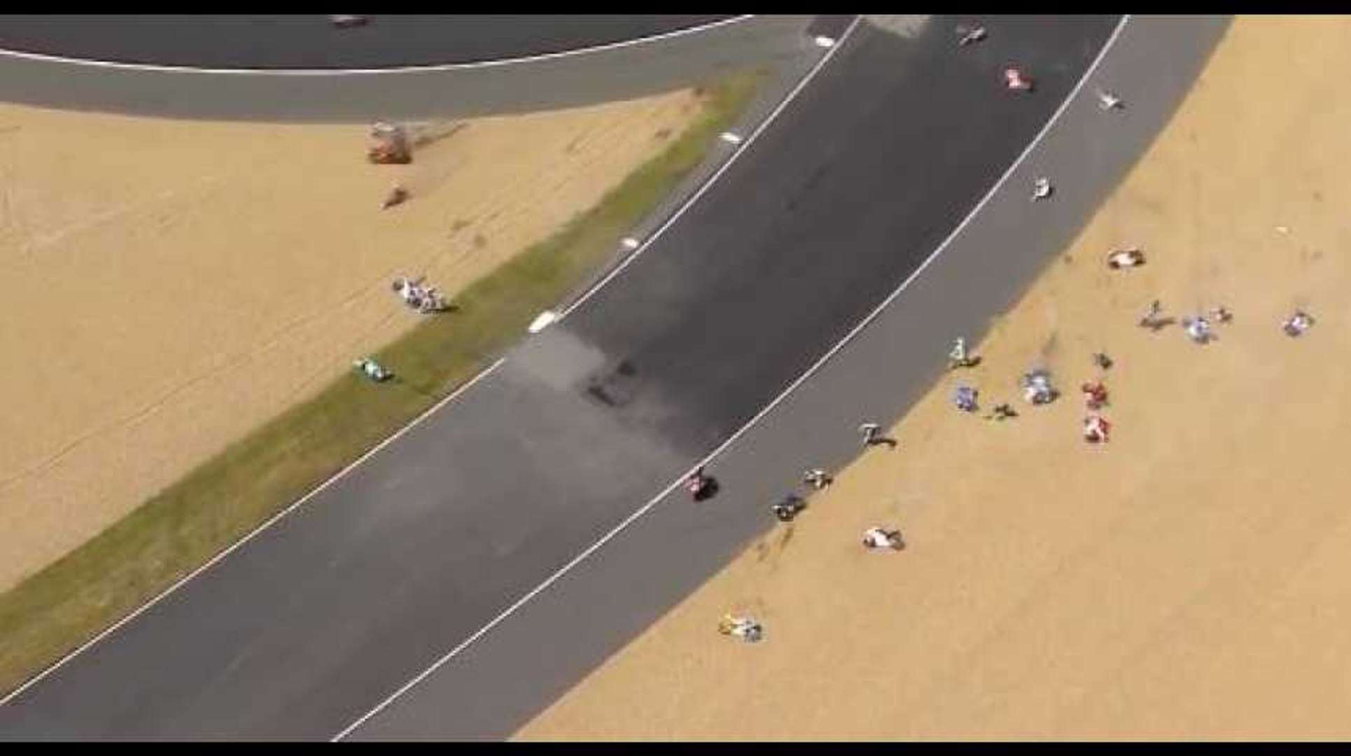 Moto : accident impressionnant au Grand Prix de France du Mans (vidéo) -  Vidéo Dailymotion