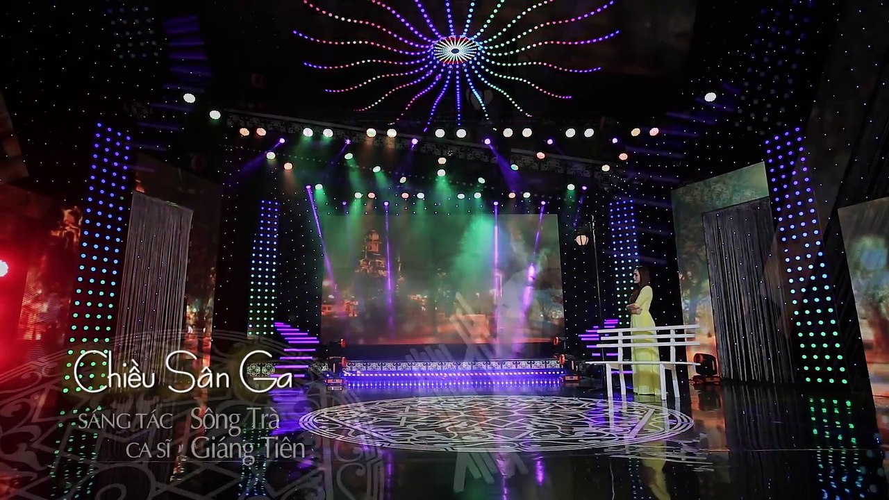 Chiều Sân Ga - Giáng Tiên