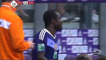 Superbe passe décisive signée Sofiane Hanni