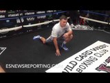 GENNADY GOLOVKIN STRETCHING OUT & LOOSENING UP READY FOR APRIL 23rd - EsNews Boxing