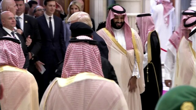 ترامب يدعو قادة الدول الاسلامية الى محاربة التطرف