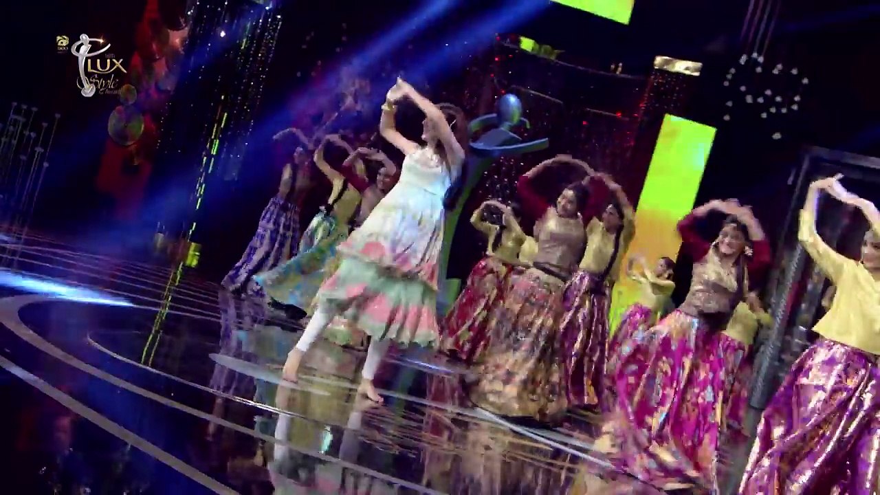 16th Lux Style Awards red carpet pt-2