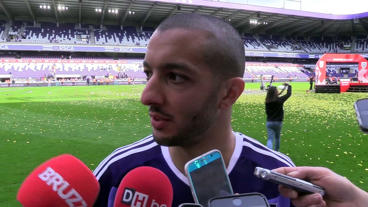 Sofiane Hanni: "Il y a de très bons remplaçants à Anderlecht"