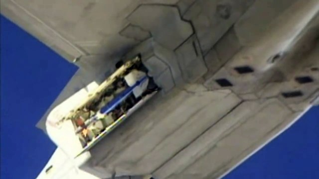 USAF F-22 Raptor Missile Gun and Flare Chaff Test Flight