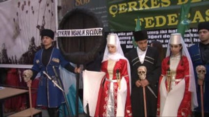 Çerkes Soykırımı Kurbanları Taksim'de Anıldı