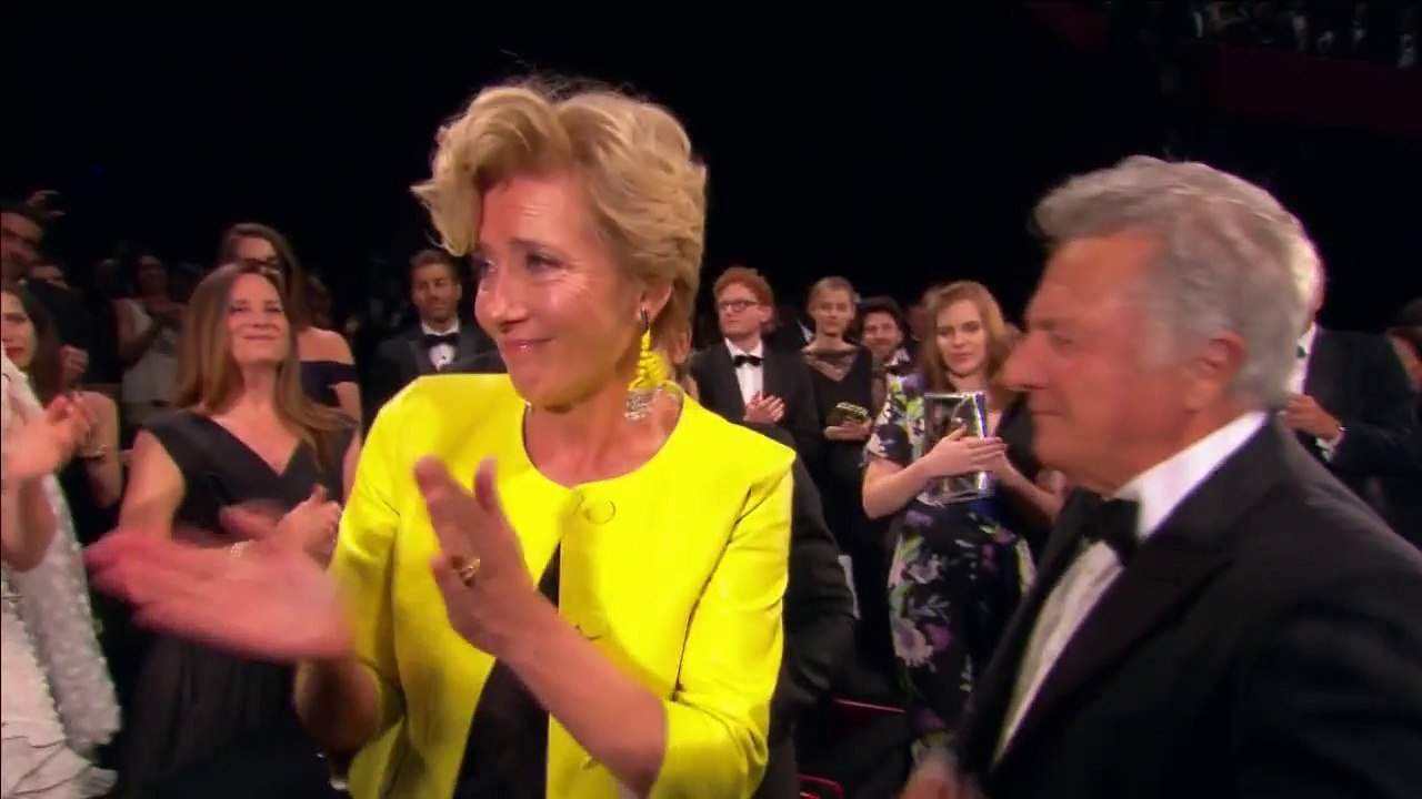 Emma Thompson, Dustin Hoffman, Ben Stiller et Adam Sandler émus aux larmes à la projection de "The Meyerrowitz Stories" - Festival de Cannes 2017