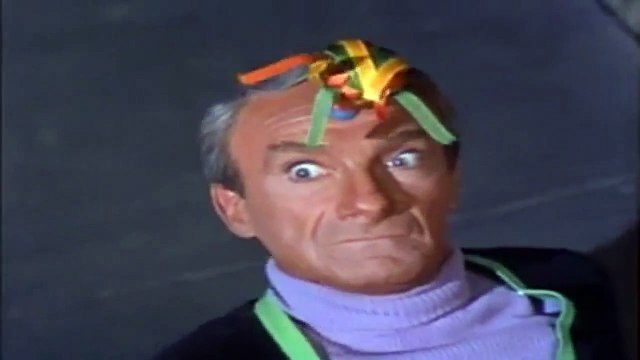 Lost In Space S03 E13 E13 And E14 And E15 part 1/4 part 2/2