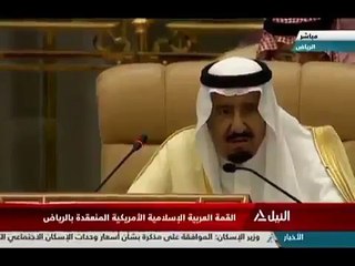 الملك سلمان يعقب على خطاب عاهل الأردن موضحاً الصيغة الصحيحة للصلاة على النبي محمد