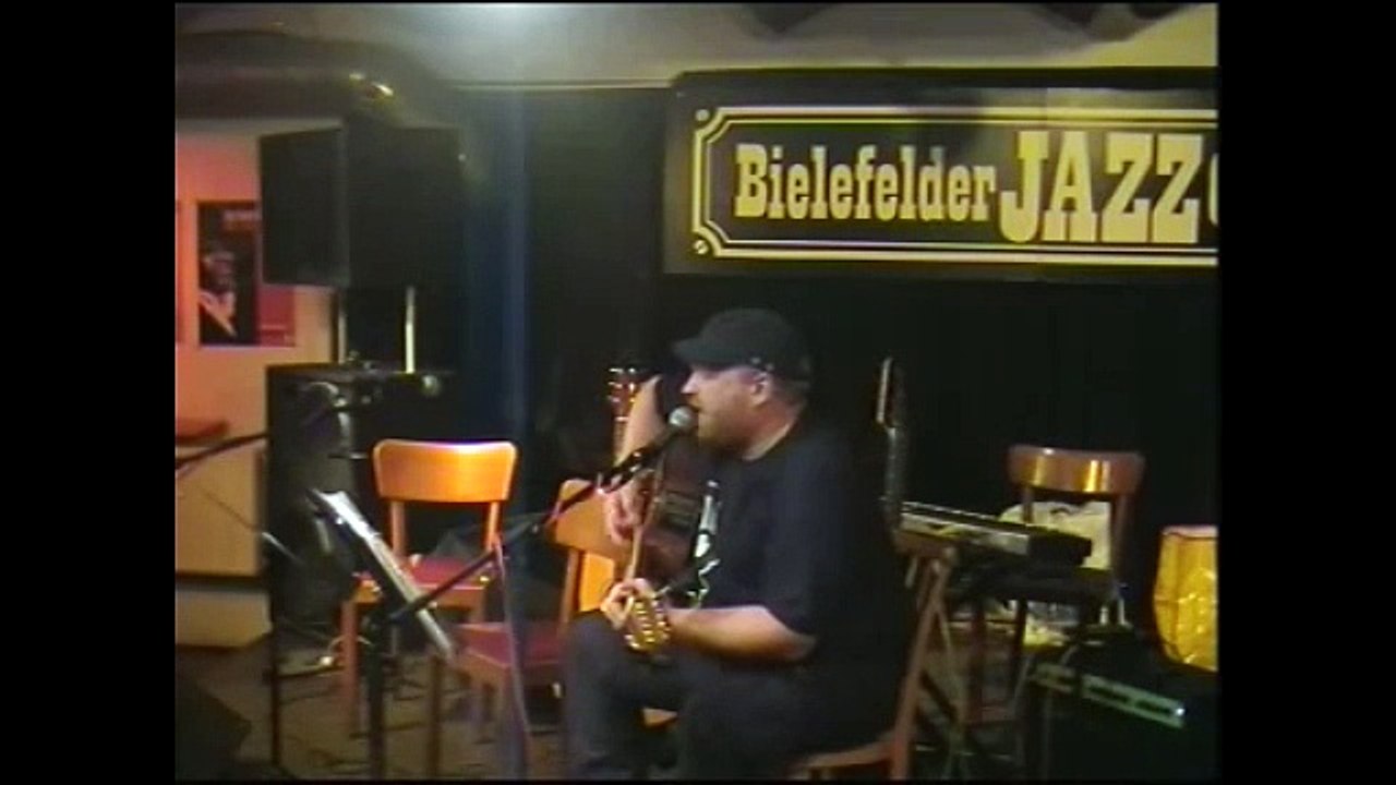 2011-04-21 - Shake a Hand - Paul McCartney Acoustic Cover - André Deininger live @ SmartStage