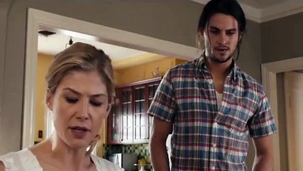 Return to Sender  #1 (2015) - Rosamund Pike Thriller