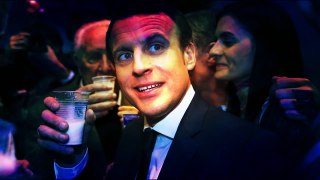 The hilarious reaction of Emmanuel Macron after being caught an egg on the skull