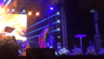 Turizm ve Sanat Festivali'nin İkinci Gününde Zara Rüzgarı