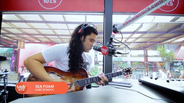 Gabe Bondoc performs _Sea Foam_ LIVE on Wish 107.5 Bus