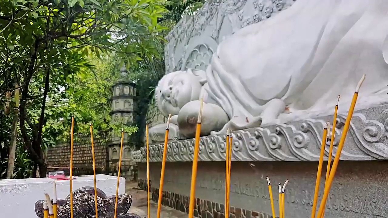 Vietnam Travel - the sea is amazing