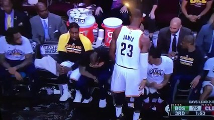 LeBron James demande à Deron Williams de dégager de son siège