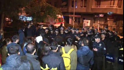 Açlık Grevindeki Gülmen Ve Özakça Gözaltına Alındı