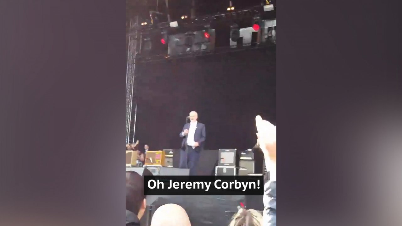 Jeremy Corbyn's surprise concert appearance whips up crowd at Libertines gig