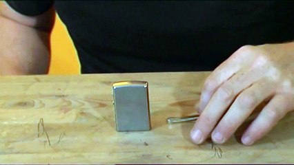 Zippo Трюки с зажигалкой. Maintenance smallflame