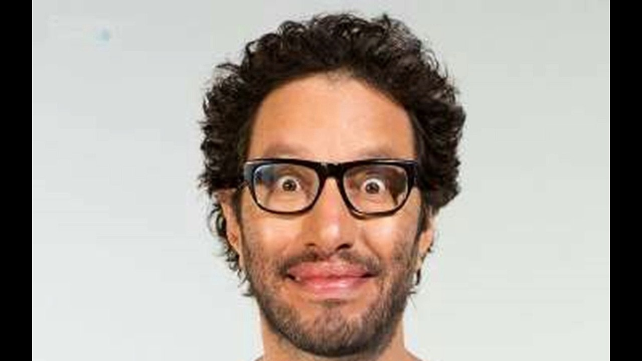 Manu l'animateur de NRJ sur la piste de la "magnifique blonde" d'Angoulême