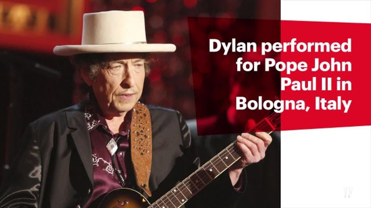 12 Things to Know About Bob Dylan
