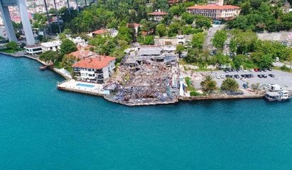 Yıkılan Reina havadan böyle görüntülendi