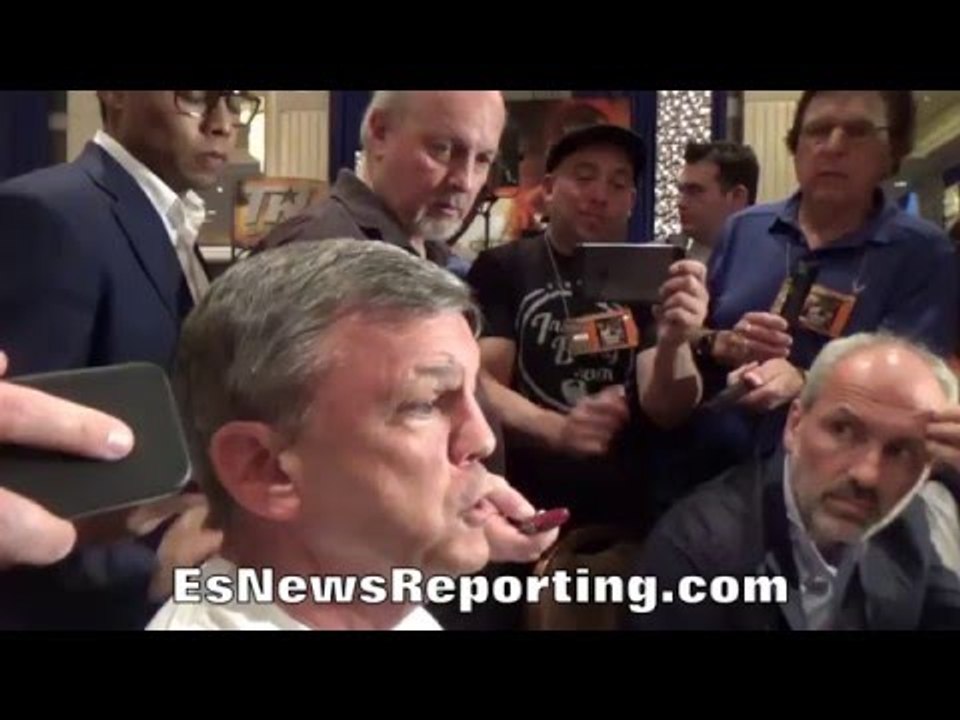 TEDDY ATLAS NEARLY BREAKS DOWN EXPLAINING THE TRUST BRADLEY HAS BESTOWED UPON HIM - EsNews