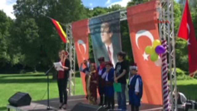 Münih'te 19 Mayıs Şenliği