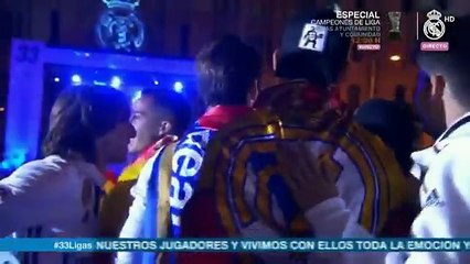 Real Madrid'in şampiyonluk kutlamasında Pique'ye küfür