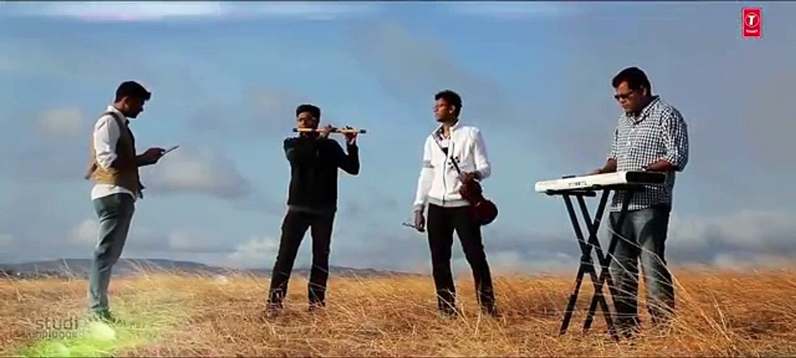 Tum Hi Ho - Aashiqui 2  (Instrumental) ♫♥Heart Touching♥♫ - YouTube