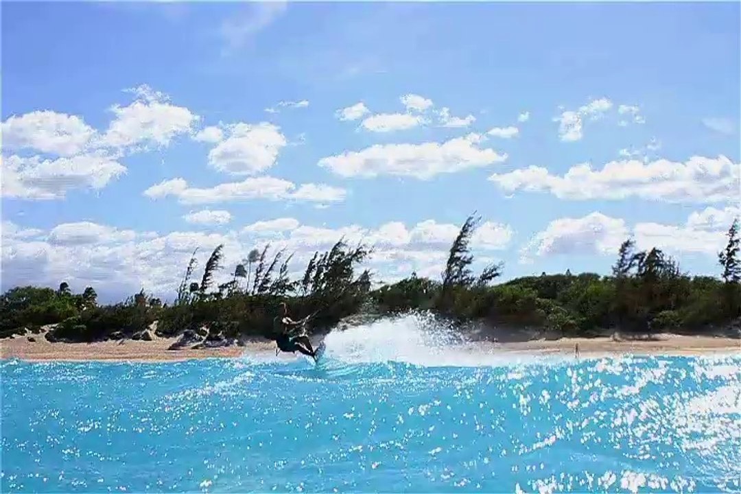 Girl Dance Bikini | Ngọc Trinh quyến rũ trong bộ sưu tập Bikini mới