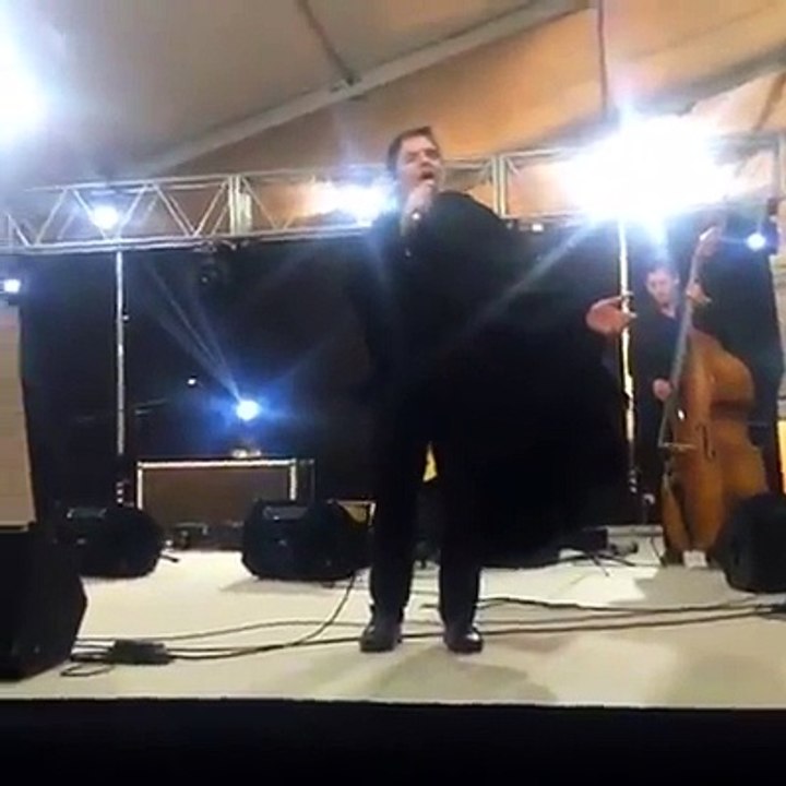 Fado dos Olhos Claros na voz de João Farinha