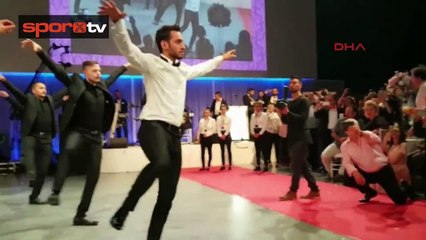 Hakan Çalhanoğlu evlendi