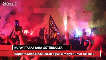 Fenerbahçe, Bağdat Caddesi'nde şampiyonluğu kutladı