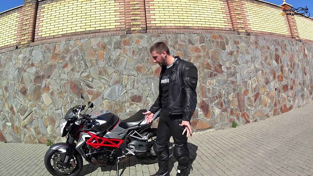 Test motorcycle MV Agusta Brutale 1090 RR Ov