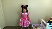 7 Halloween Costumes Disney Dress Up Minnie Mouse Mal Dory  Alice in Wonderland-ew5mVu