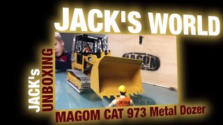 MAGOM HRC 973D Full metal Track Loader RTR Unboxing and 1st Test Drive by 5-year old boy-y7W3PV