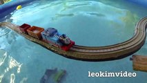 Thomas The Tank Pool Tracks Big Layout Train Crashes BoCo Bee & Shark Attack-E_mi