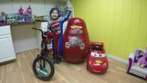 GIANT EGG SURPRISE TOYS Glowing Disney Cars Lightning McQueen PowerWheels Ride On Car & Bicycle-zC-8c_D