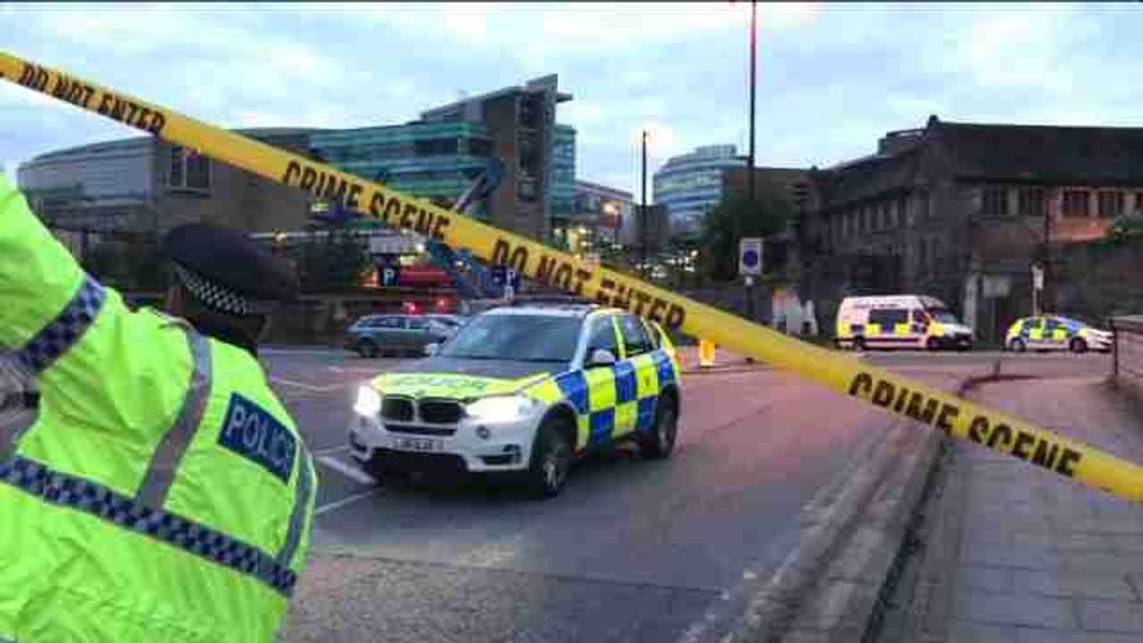 Un atentado en el R.Unido causa 19 muertos y 59 heridos a 3 semanas comicios